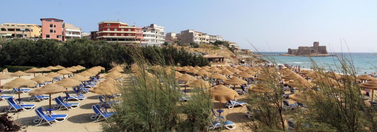 Th Le Castella - Baia Degli Dei Village Bagian luar foto